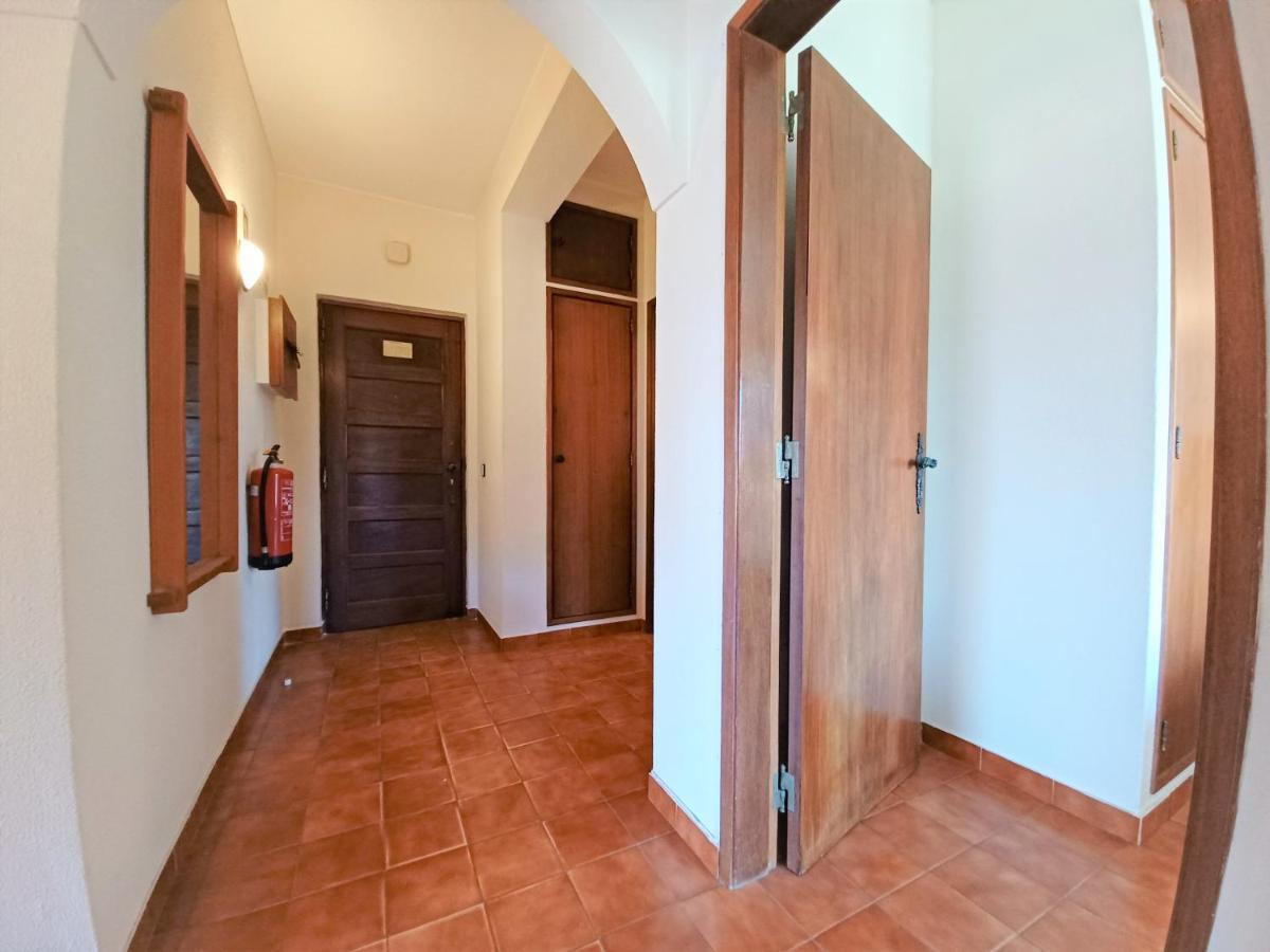 Castelos Beach Apartment 1 Portimão Exteriör bild