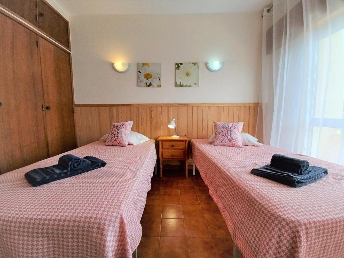 Castelos Beach Apartment 1 Portimão Exteriör bild